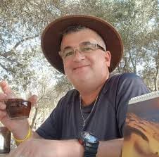 תמונה של יונתן לוי – מנהל ומייסד האתר